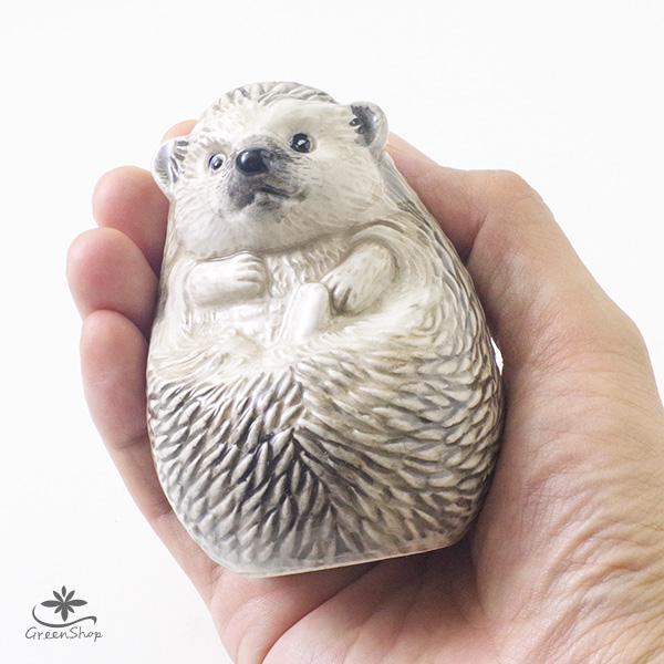 アニマルフラワーベース ハリネズミ 花瓶 一輪挿し オブジェ : 花飾る