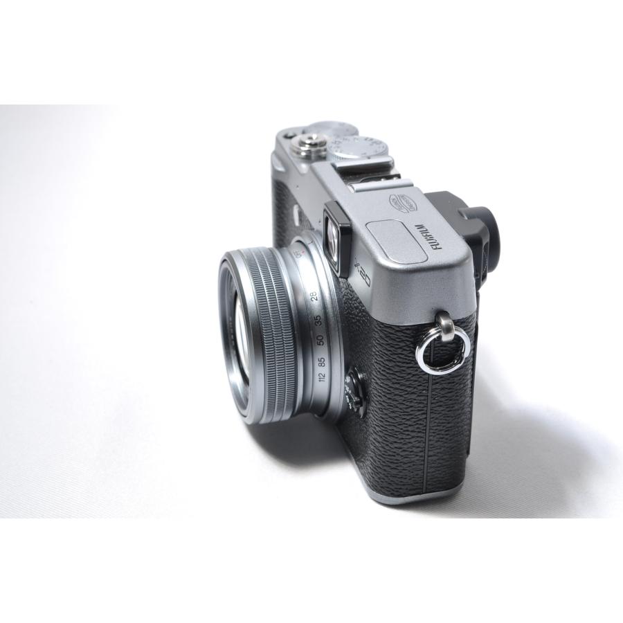 FUJIFILM（フジフイルム） 富士フィルム デジタルカメラ X20 シルバー