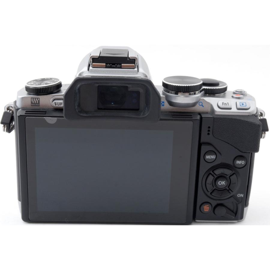 OM-D OLYMPUS オリンパス ミラーレス E-M10 レンズキット シルバー