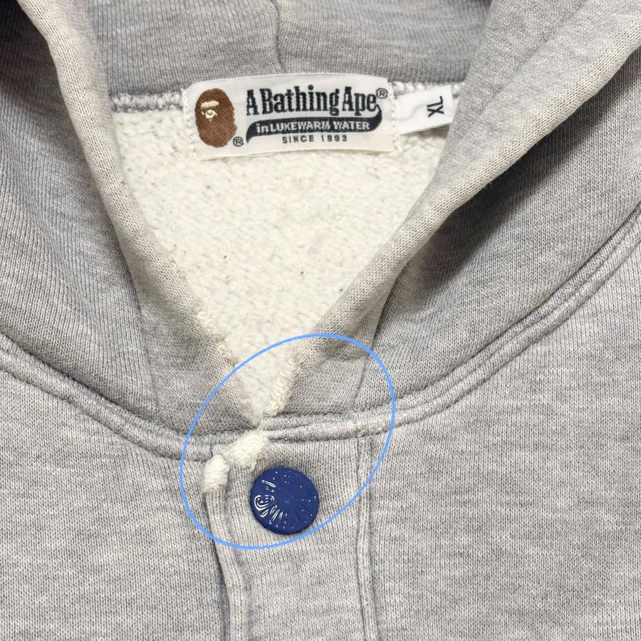 A BATHING APE（アベイシングエイプ） 古着 スナップボタン パーカー