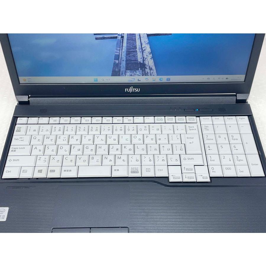 LIFEBOOK A 富士通 A5510/FX キズあり 15.6型HD Core i3-10110U/8GB