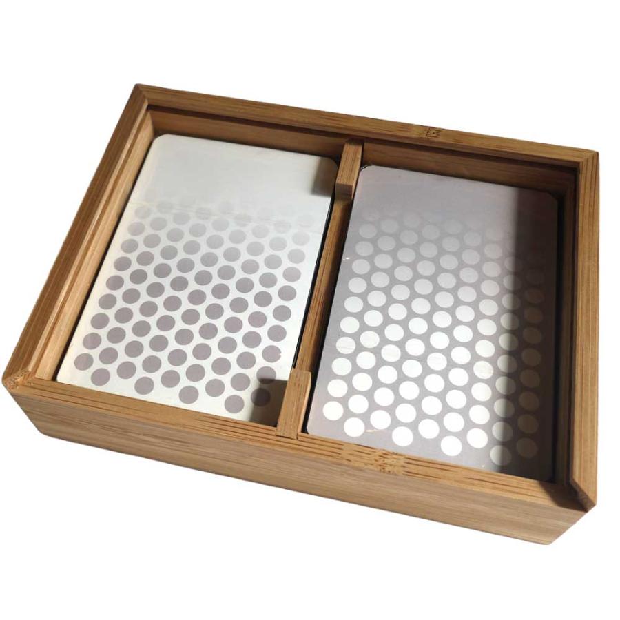 パリ限定 LOUIS VUITTON ルイヴィトン美術館 トランプ2セット 木製