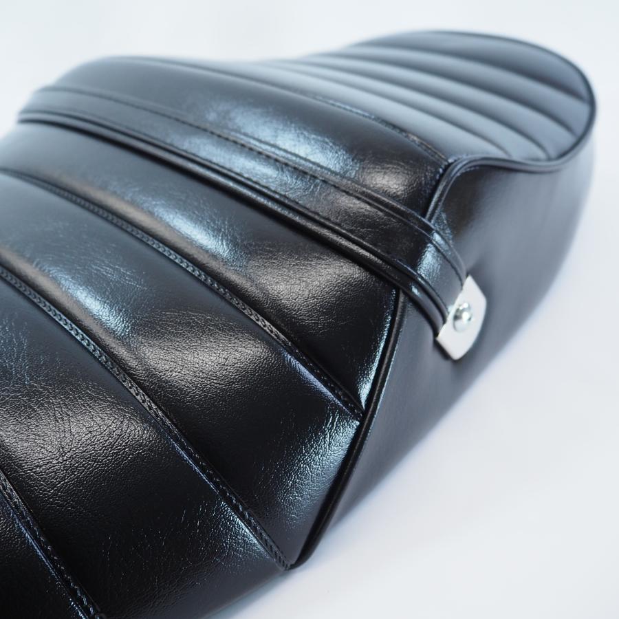 Z900RS タックロールシート 茗荷シート 艶ありブラック ミョウガシート