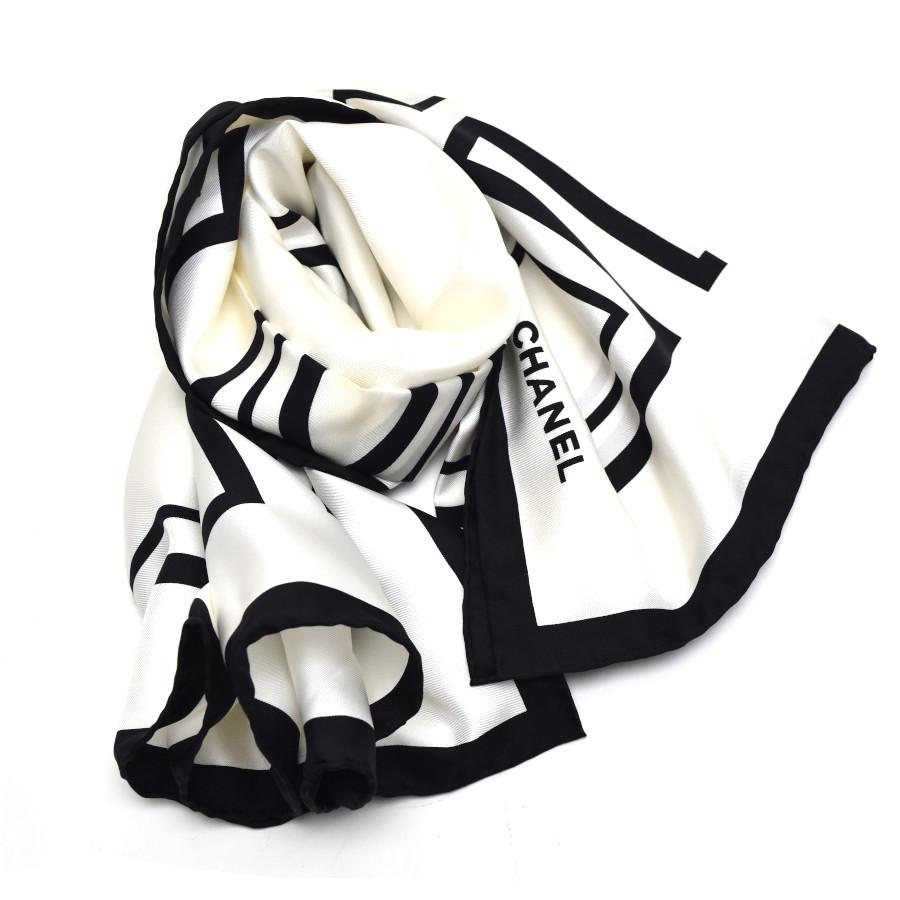 CHANEL（シャネル） スカーフ ココマーク モノトーン シルク
