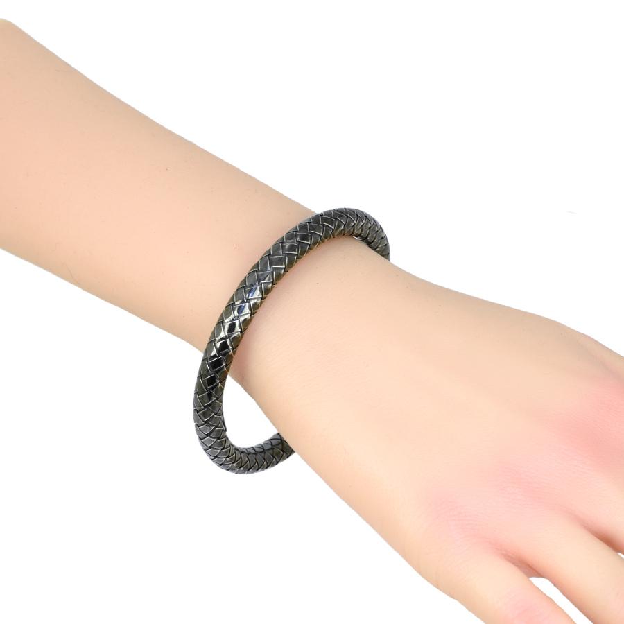 BOTTEGA VENETA（ボッテガ・ヴェネタ） イントレチャート バングル