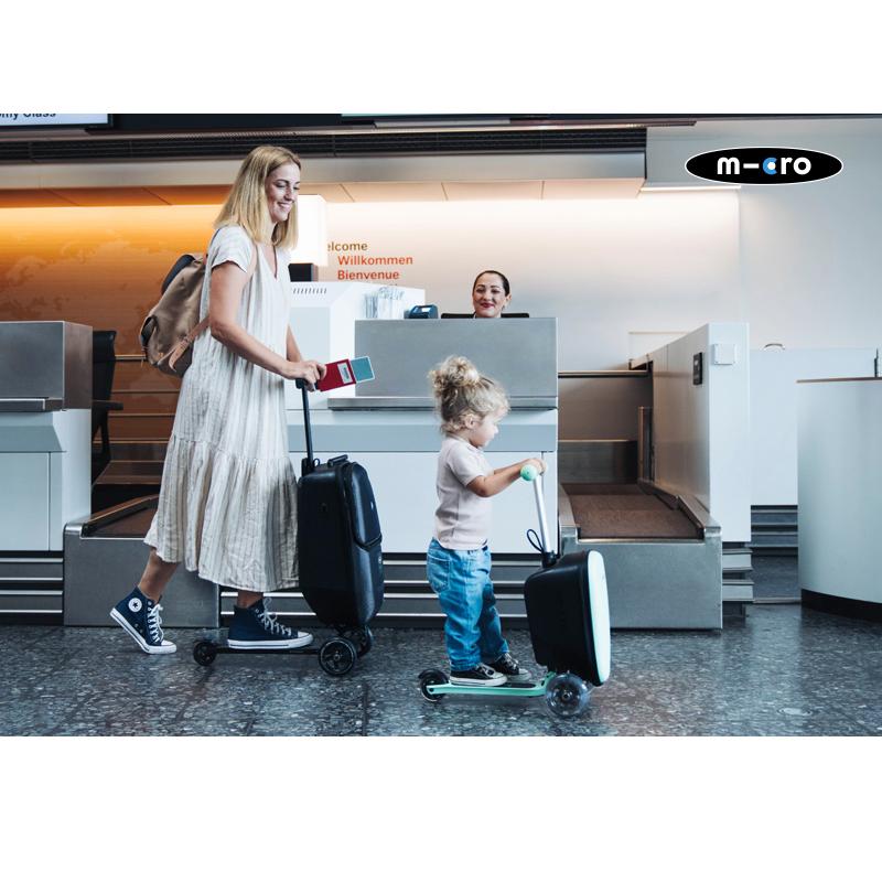 Micro Scooter マイクロ ラゲッジ ブラック 4.0 バッグ部分取り外し