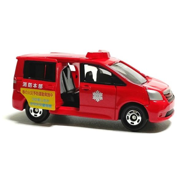 新品 トミカくじ 16 消防指揮車コレクション トヨタ ノア