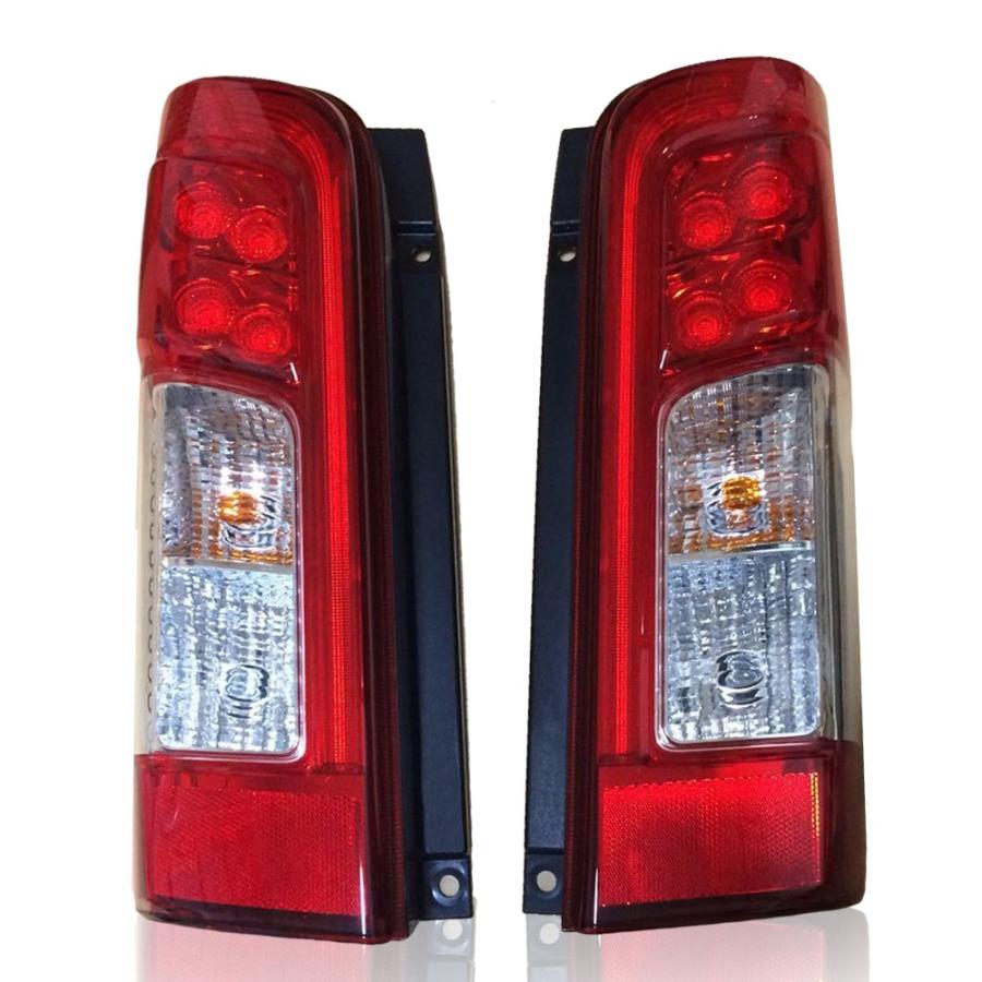 NV350 キャラバン 前期 後期 LED テールランプ テールライト 純正後期