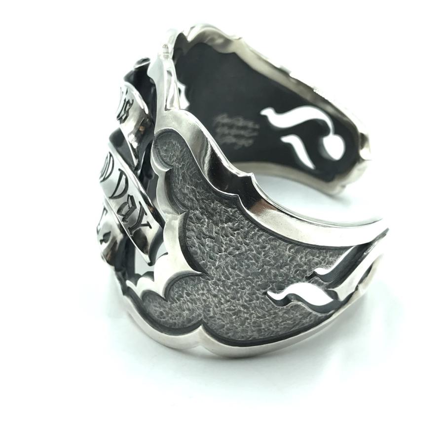 Rat Race（ラットレース） シルバー メッセージオンリボン バングル