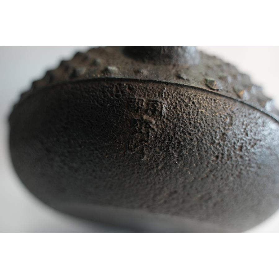 鉄瓶 宝珠型アラレ 霰文様 打ち出の小槌 南部鉄器 成龍堂（せいりゅう