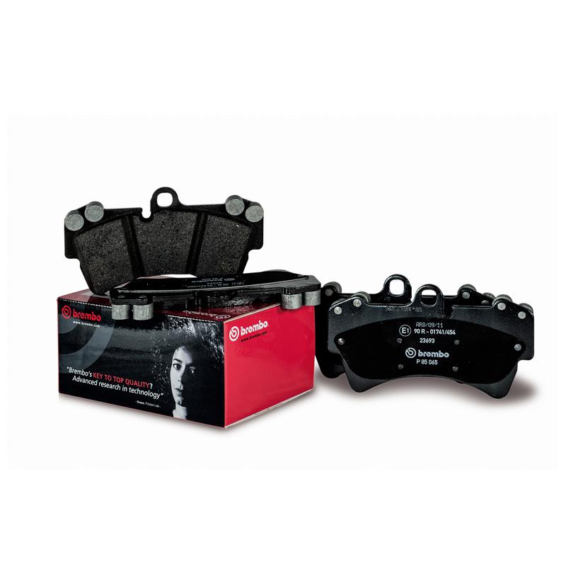 brembo ブレーキパッド ブラック MINI (F55/F56) XM12 XS12 XM15 XN15