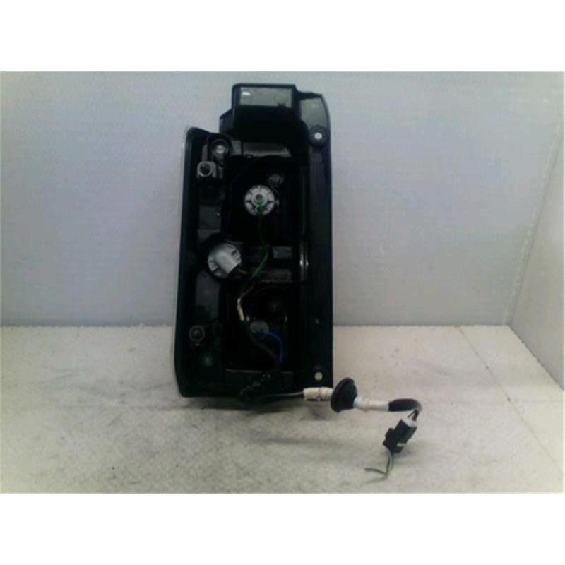 ダイハツ 純正 ウェイク 《 LA700S 》 右テールランプ 81550-B2610