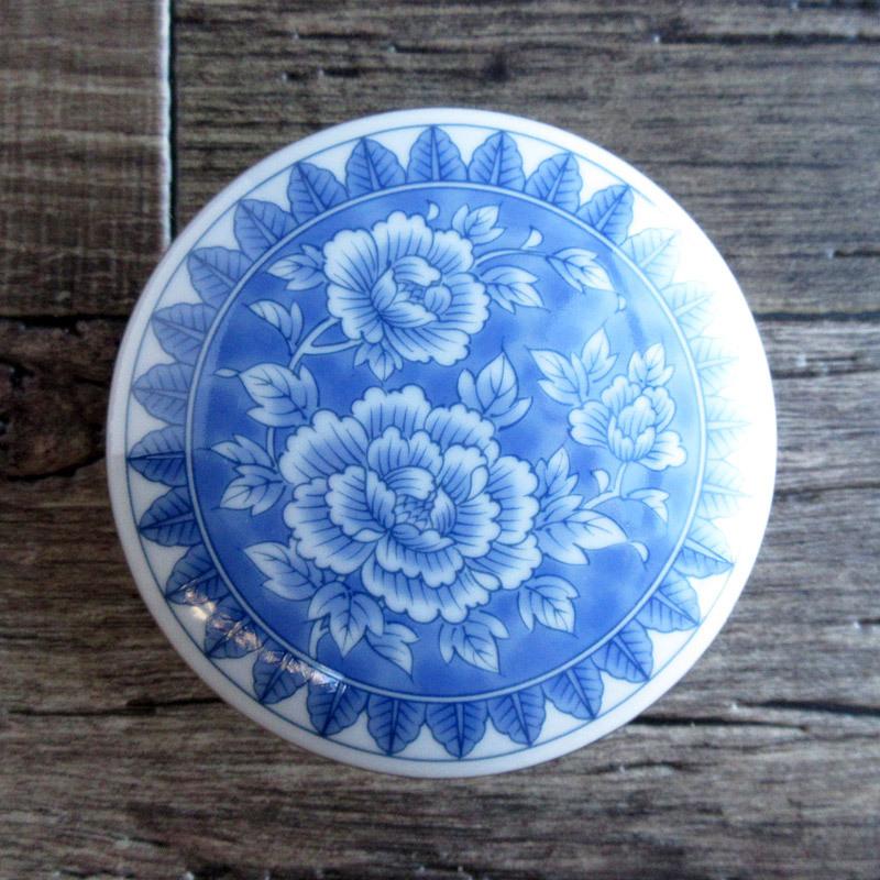 TIFFANY&Co.（ティファニー） 【完売】ティファニー 蓋付き小物入れ