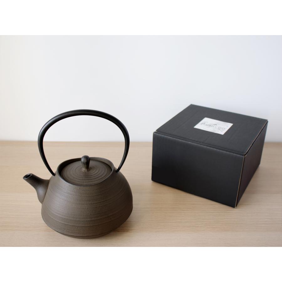 壱鋳堂 ITCHU-DO 鉄瓶 刷毛目 黒 さび茶 1L 南部鉄器 51007 : 雑貨のお