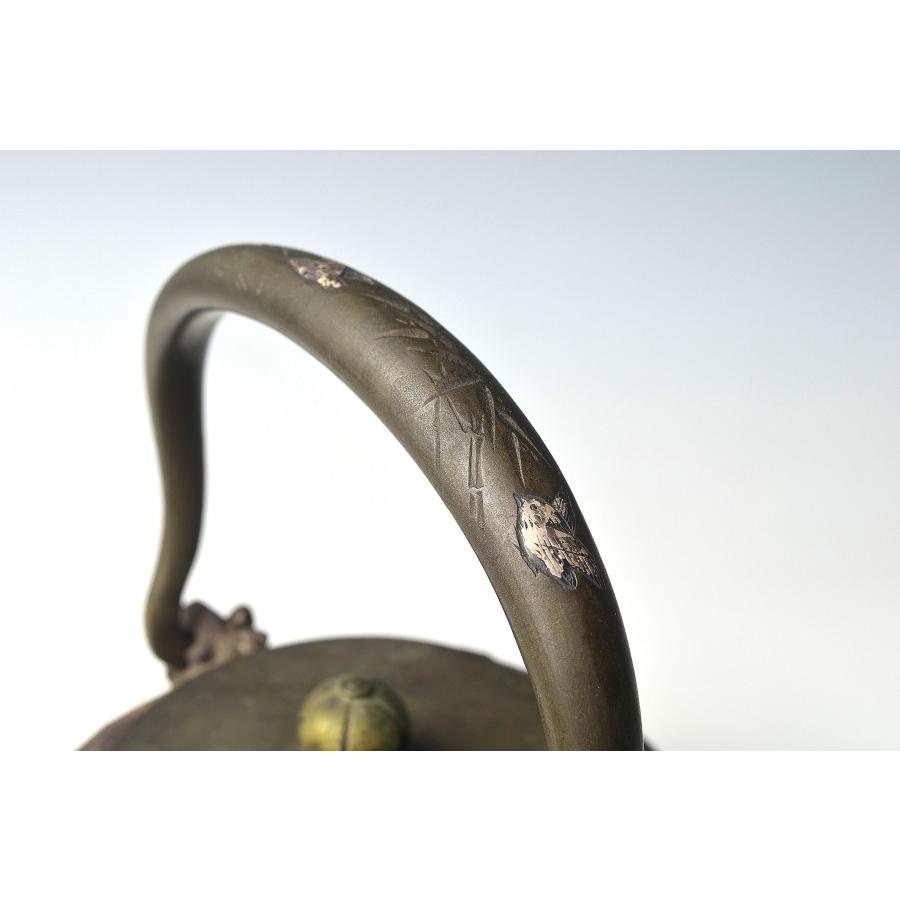 趣楽】 煎茶道具 時代 亀文堂造 持ち手象嵌獣掛け風景図鉄瓶 水漏れ