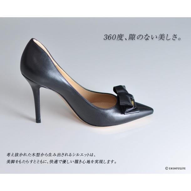 FERRAGAMO（フェラガモ） ポインテッド トゥ パンプス リボン ブラック