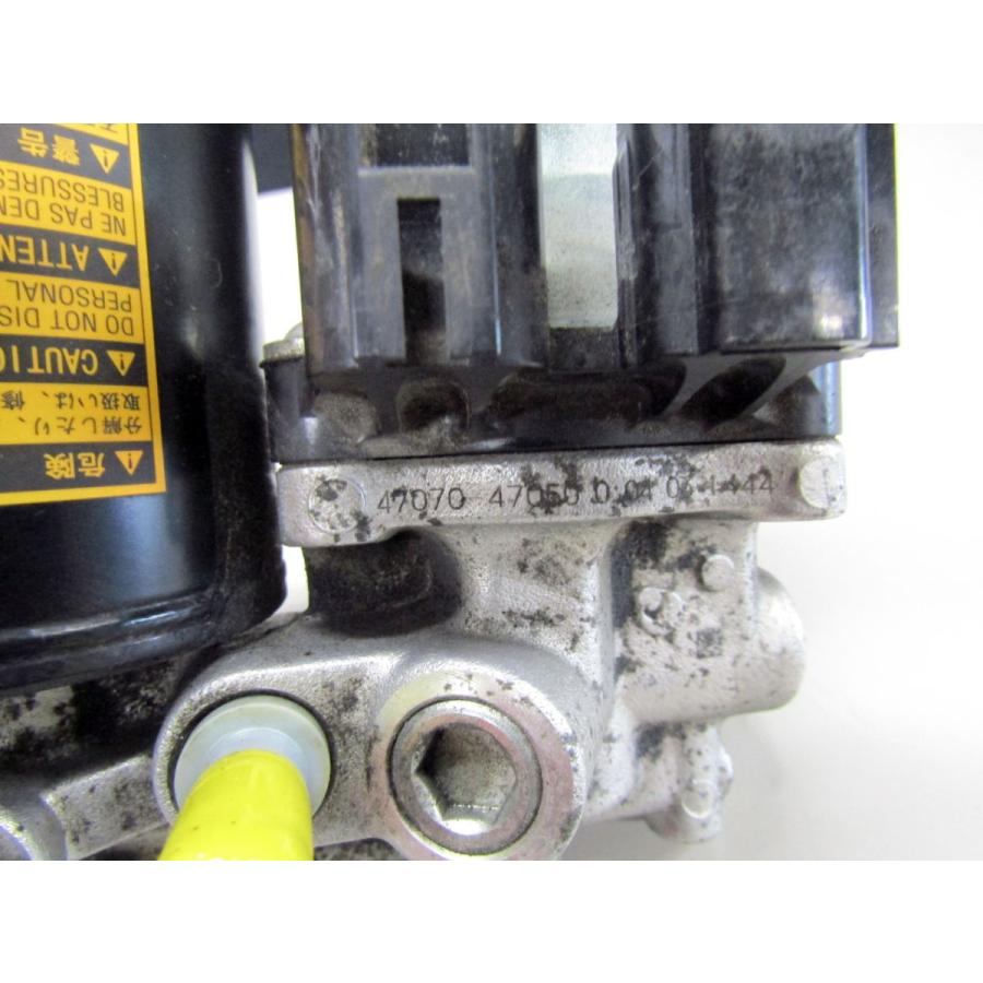 トヨタ 30 プリウス 前期 純正 ABSアクチュエーター ブレーキ