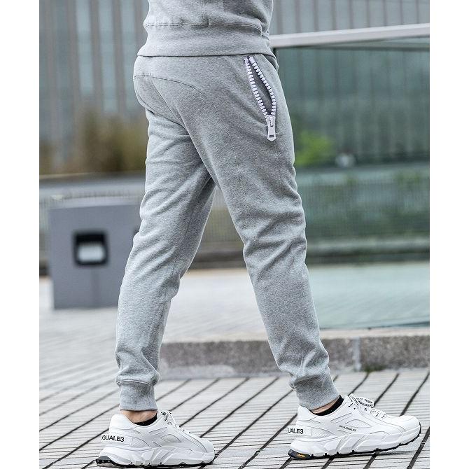 1PIU1UGUALE3 RELAX ウノピゥウノウグァーレトレ リラックス ビッグ