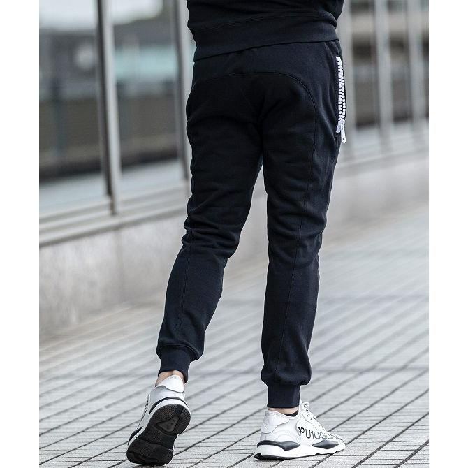 1PIU1UGUALE3 RELAX ウノピゥウノウグァーレトレ リラックス ビッグ