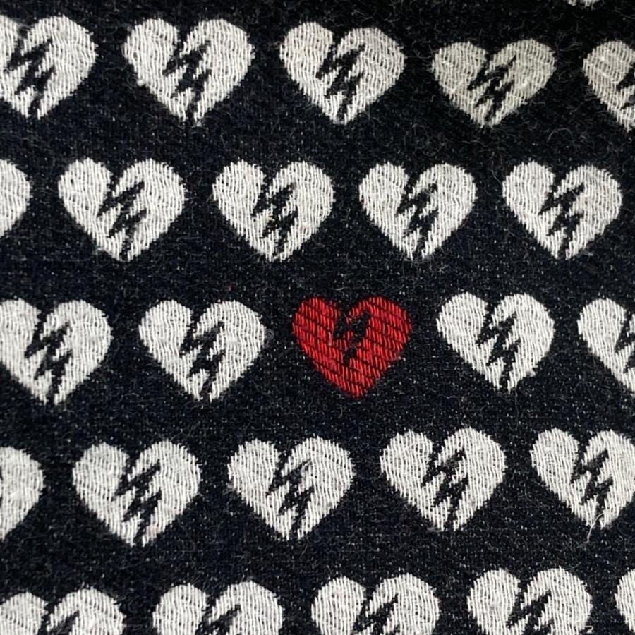 PEARLY GATES（パーリーゲイツ） パンツ ハート柄 ブラック系 4 ゴルフ