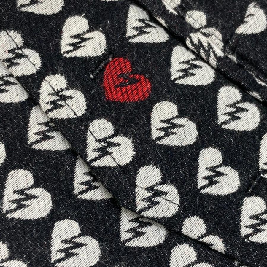 PEARLY GATES（パーリーゲイツ） パンツ ハート柄 ブラック系 4 ゴルフ