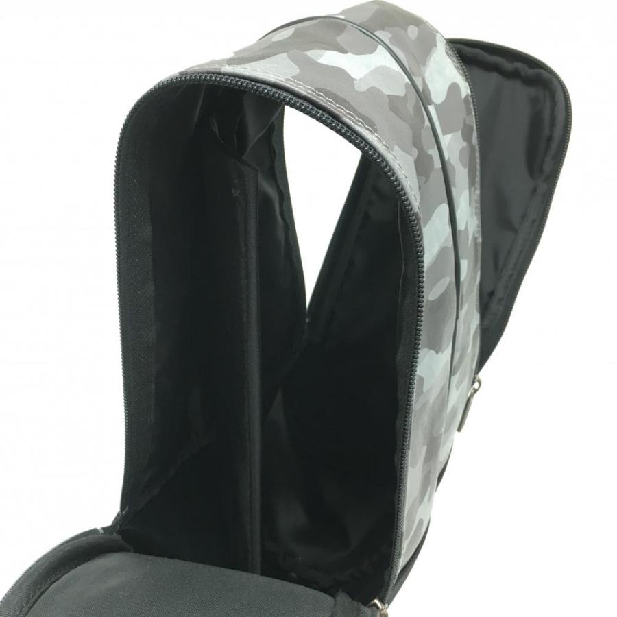 新品】バーニーズニューヨーク シューズケース グレー×黒 迷彩