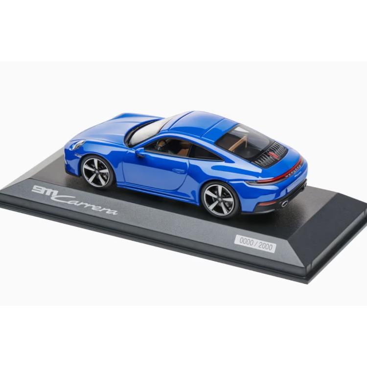 ミニチャンプス 1/43 ポルシェ 911 992.2 カレラ クーペ 2024 ブルー