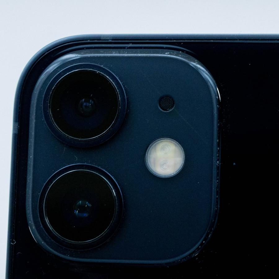 中古】 iPhone 12 mini 64GB ブラック MGA03J/A バッテリー86