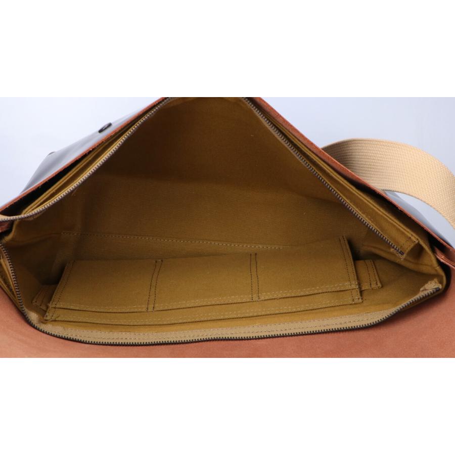 Uni＆co. ユニアンドコー MESSENGER BAG M メッセンジャーバッグ