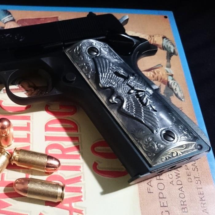 ☆RIGHT イーグルレリーフ メタルグリップ アンティークシルバー