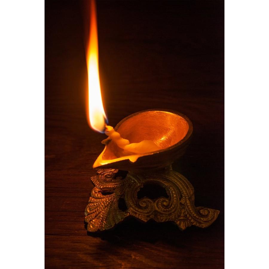 ディヤ ディワリ お香たて ランプ ブラスのオイルランプ ポット型 灯心