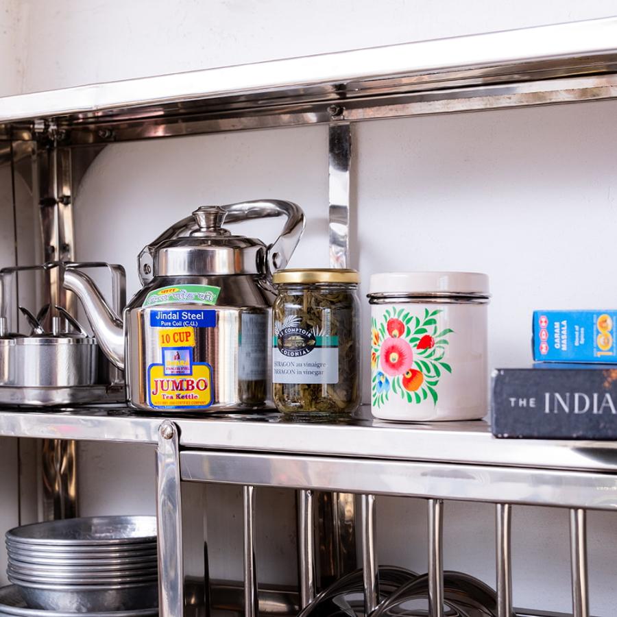 送料無料 インディアンキッチンラック 棚 食器棚 〔約98.5cm*約91cm