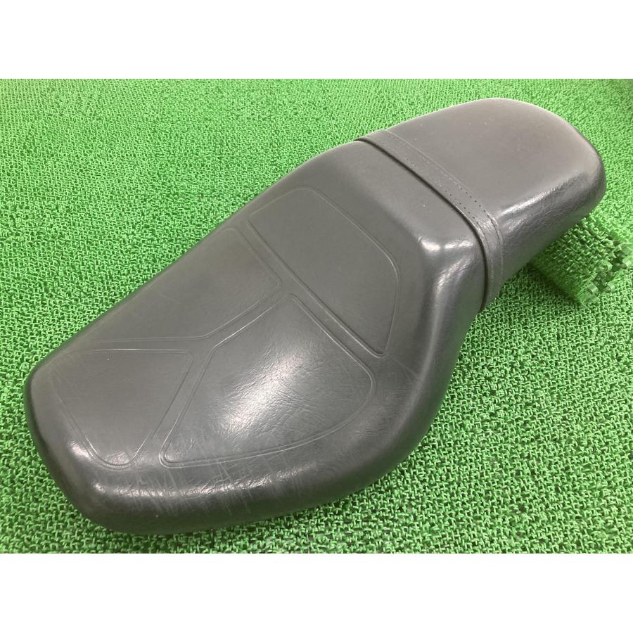 ホンダ（HONDA） Vツインマグナ250 シート KCRK 純正 中古 バイク 部品