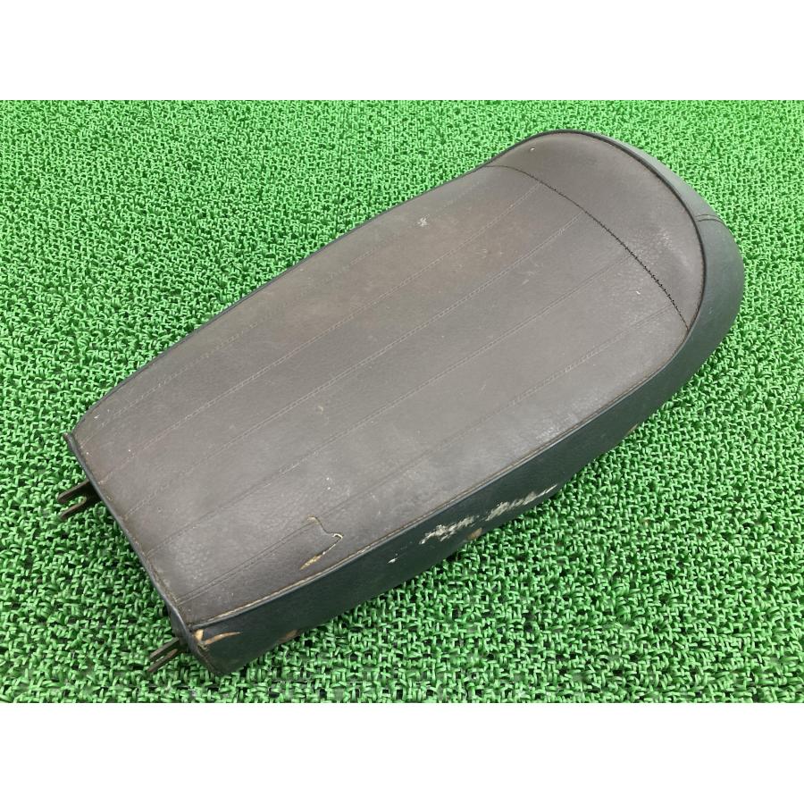 ヤマハ発動機 YB-1 シート 茶 ヤマハ 純正 中古 バイク 部品 F5B 修復