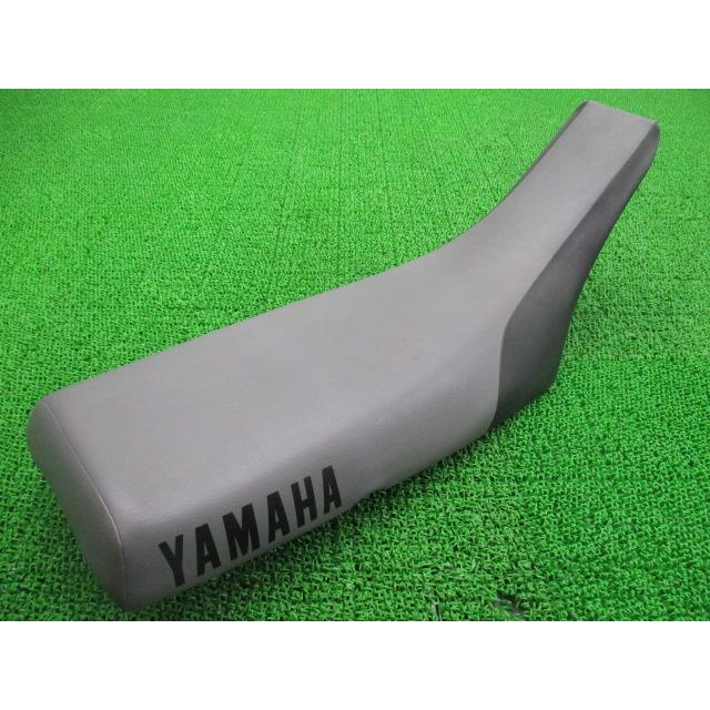 ヤマハ発動機 TW200 シート 灰/黒 2JX ヤマハ 純正 中古 バイク 部品
