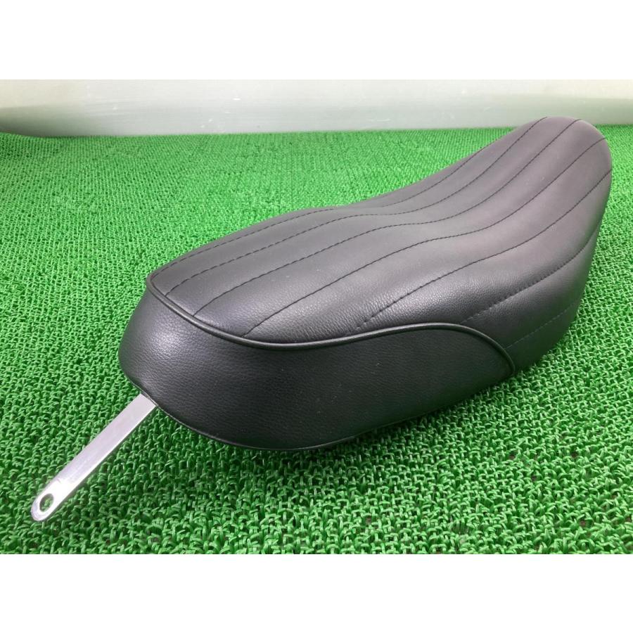 イージーライダース製ハーレーXL883 XL1200 シート 社外 中古 07年〜09