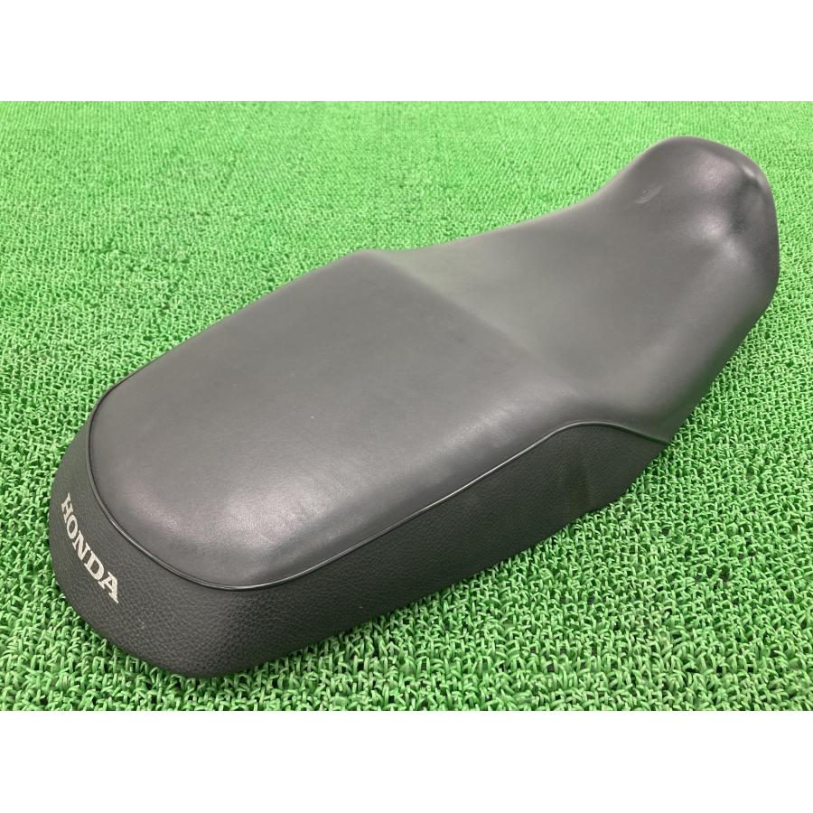 ホンダ（HONDA） CB1100 シート 純正 中古 バイク 部品 SC65 破れ無し