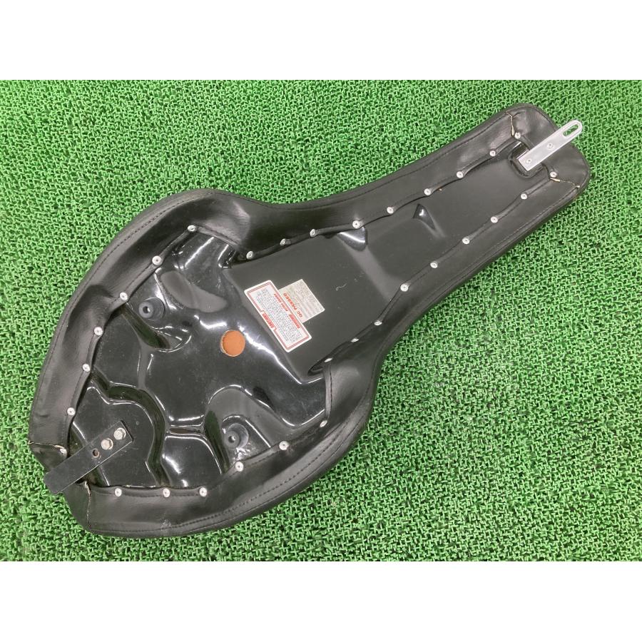 イージーライダース製ソフテイル シート 社外 中古 バイク 部品