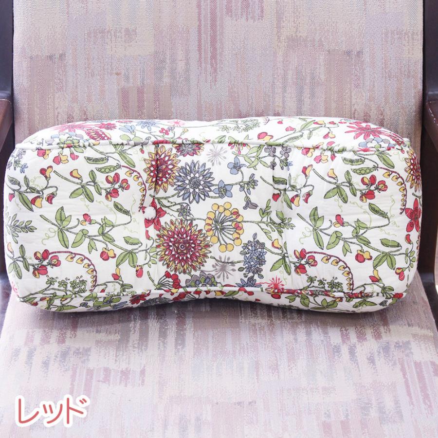 花柄 キルト クッション 腰まくら 約42cm×17cm×9cm : 植田蚊帳Yahoo!店