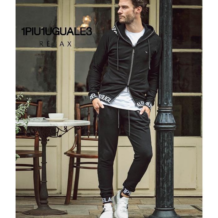 1PIU1UGUALE3 RELAX ウノピゥウノウグァーレトレ リブロゴパーカー