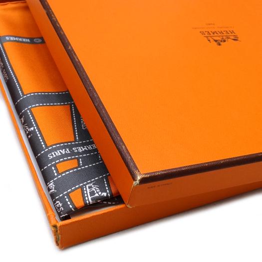 HERMES（エルメス） カレ90 スカーフ ボルデュックリボン オレンジ