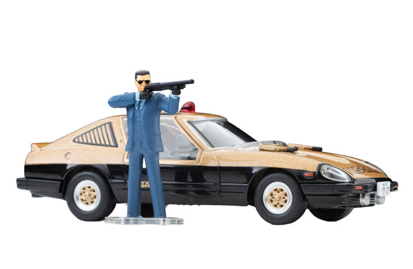 ignition model Nissan Bluebird U 2000GTX （G610） White with