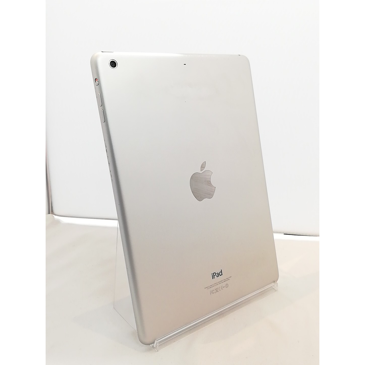 Apple iPad Air 64GB Wi-Fi シルバー iPad iPad Air iPad - 最安値