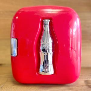 コカコーラ ミニ 冷蔵庫 保冷庫 最大8缶 Coca-Cola Mini Can Cooler