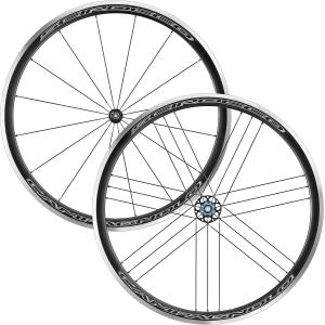 MAVIC（マヴィック） 新品 保証書付 2025 MAVIC AKSIUM Disc
