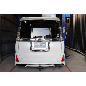 Global Tight（グローバルタイト）トヨタ ノア90用 ヒッチメンバー