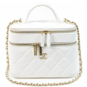 CHANEL（シャネル） 【新品同様】シャネル ココマーク ムートン