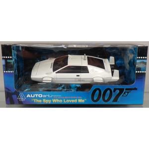 オートアート BMW社 特注 1/24 007 James Bond トゥモロー・ネバー