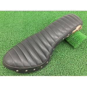 ホンダ（HONDA） Vツインマグナ250 シート KCR MC29-1012*** 純正 中古