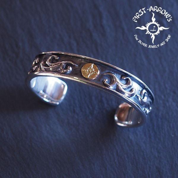 FIRST ARROW's（ファーストアローズ） K18付 フチ付カラ草彫り